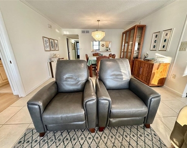15462 Gulf Boulevard - Photo Thumbnail 7