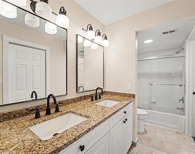 5567 Sea Forest Drive - Photo Thumbnail 9