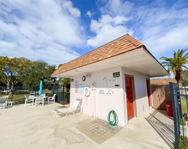 6036 Chesham Drive - Photo Thumbnail 19