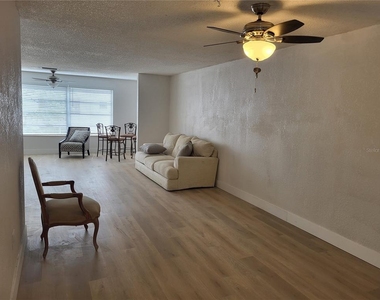 5521 80th Street N - Photo Thumbnail 1