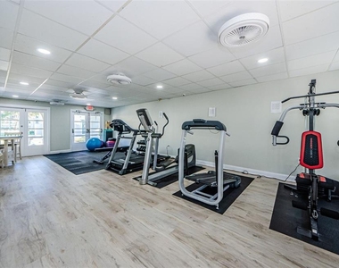 2700 Bayshore Boulevard - Photo Thumbnail 31