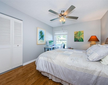 2700 Bayshore Boulevard - Photo Thumbnail 16