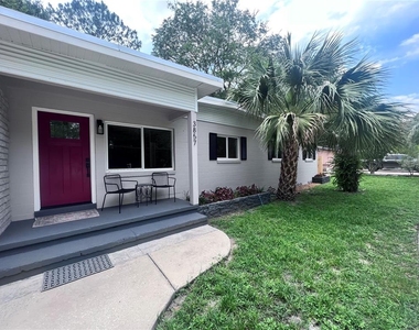 3857 W University Avenue - Photo Thumbnail 14