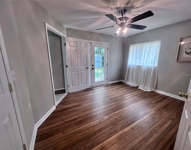 3857 W University Avenue - Photo Thumbnail 1