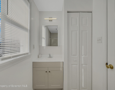 538 Birch Street - Photo Thumbnail 9