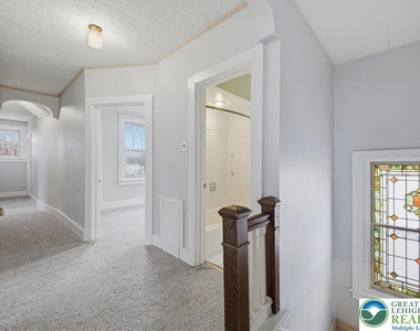 1229 Main Street - Photo Thumbnail 15