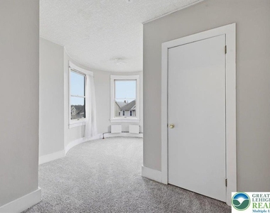 1229 Main Street - Photo Thumbnail 21