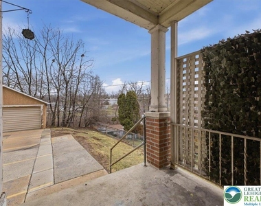 1229 Main Street - Photo Thumbnail 23