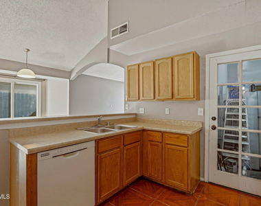 3836 Tierra Roca Place - Photo Thumbnail 9