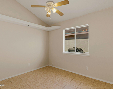 3836 Tierra Roca Place - Photo Thumbnail 10