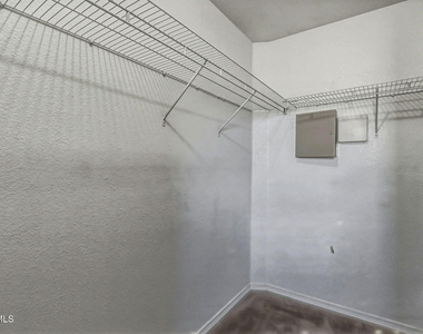 3836 Tierra Roca Place - Photo Thumbnail 18