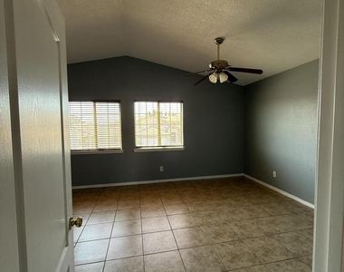 14157 Tierra Delfin Drive - Photo Thumbnail 21