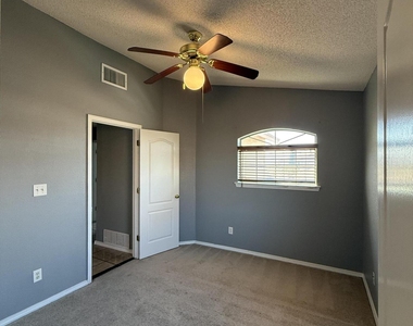 14157 Tierra Delfin Drive - Photo Thumbnail 20