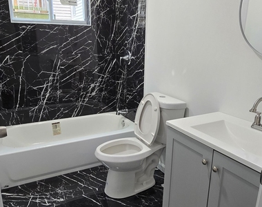 438 Park Street - Photo Thumbnail 7