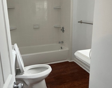 1391 Park Avenue - Photo Thumbnail 8