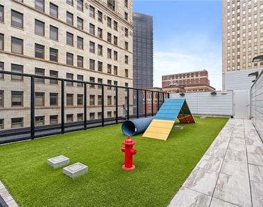 350 Oliver Ave - Photo Thumbnail 19
