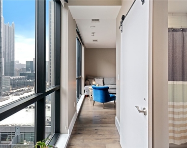 350 Oliver Ave - Photo Thumbnail 11