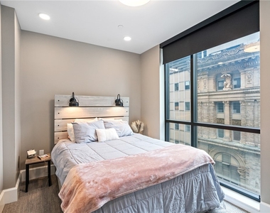 350 Oliver Ave - Photo Thumbnail 16