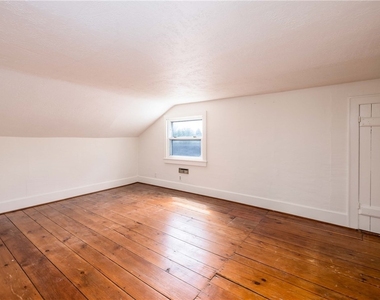 1253 Fairport Road - Photo Thumbnail 42