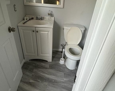 79 Lexington Boulevard - Photo Thumbnail 13