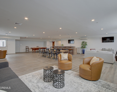 272 Willow Avenue - Photo Thumbnail 38