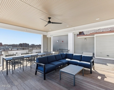 272 Willow Avenue - Photo Thumbnail 15