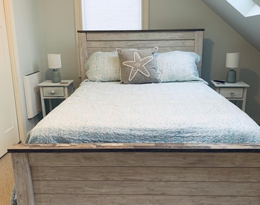 108 E Kupper Drive - Photo Thumbnail 10