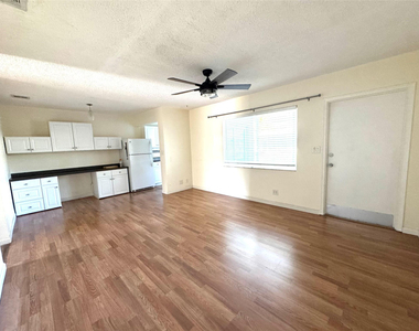 2100 Ne 38th Street - Photo Thumbnail 20