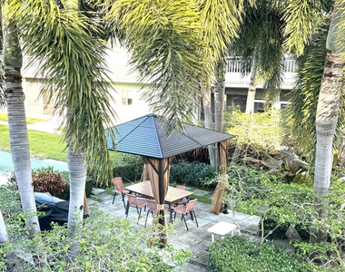2100 Ne 38th Street - Photo Thumbnail 10