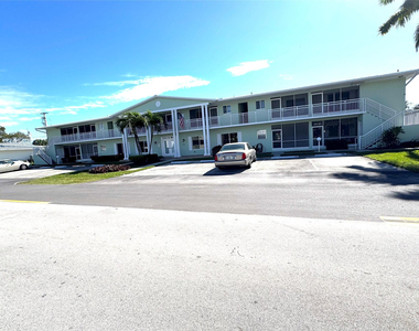 2100 Ne 38th Street - Photo Thumbnail 16