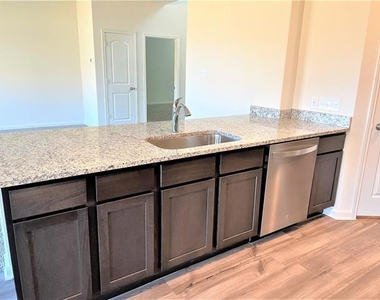 8011 Big Timber Trail - Photo Thumbnail 3