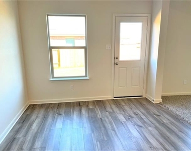 8011 Big Timber Trail - Photo Thumbnail 4