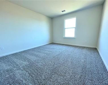 8011 Big Timber Trail - Photo Thumbnail 16