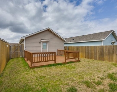 6723 Coulter Drive - Photo Thumbnail 23