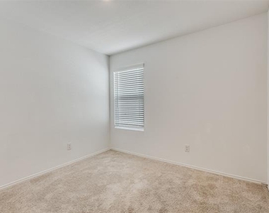 6723 Coulter Drive - Photo Thumbnail 16