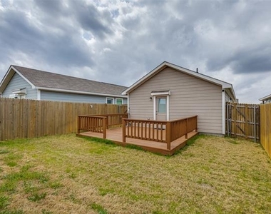 6723 Coulter Drive - Photo Thumbnail 24