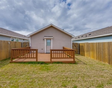 6723 Coulter Drive - Photo Thumbnail 22