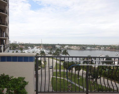 100 S Birch Road - Photo Thumbnail 29