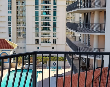 100 S Birch Road - Photo Thumbnail 19