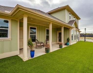 209 Cardinal Woods Court - Photo Thumbnail 24