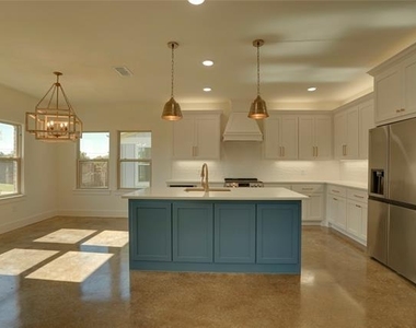 110 Cardinal Woods Court - Photo Thumbnail 2