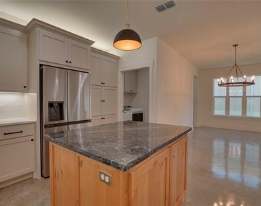 108 Cardinal Woods Court - Photo Thumbnail 6