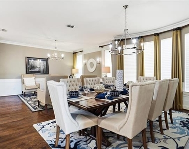 4007 Barlow Court - Photo Thumbnail 9