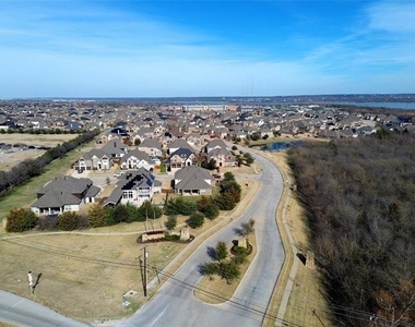 4007 Barlow Court - Photo Thumbnail 31