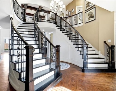 4007 Barlow Court - Photo Thumbnail 8
