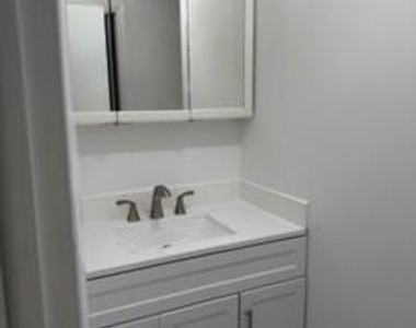 4511 Ne 21st Avenue - Photo Thumbnail 9