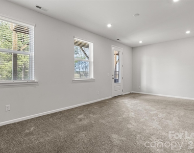 6985 Waterstone Drive - Photo Thumbnail 4