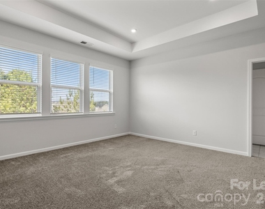6985 Waterstone Drive - Photo Thumbnail 30