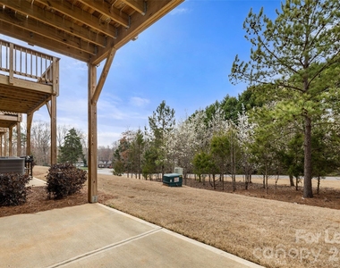 6985 Waterstone Drive - Photo Thumbnail 36