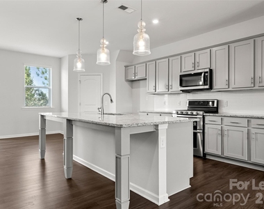 6985 Waterstone Drive - Photo Thumbnail 11